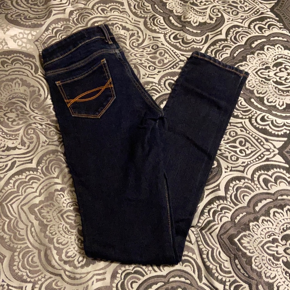 Super Skinny A&F Jeans. Size 0 Regular